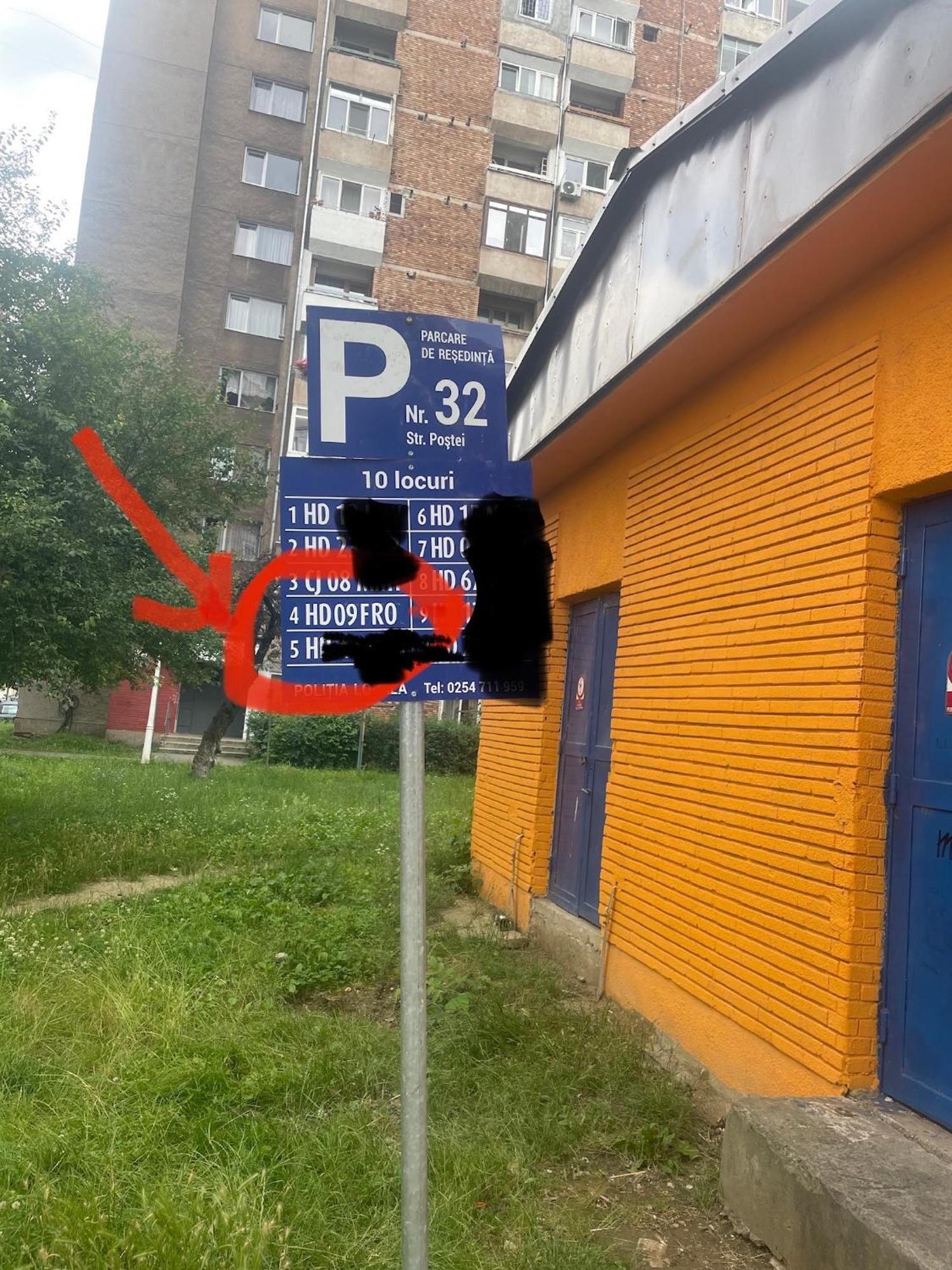 Central Studio Lcs Hunedoara Exterior photo